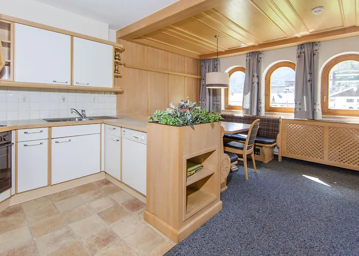 齐格林德公寓 *